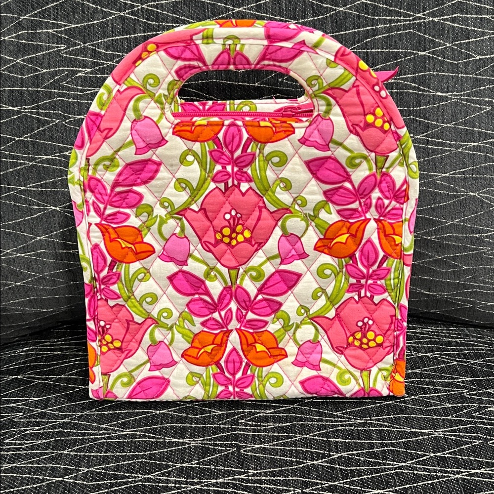 Vera Bradley insulted lunch tote. Great condition with a few light spots. - Picture 4 of 10